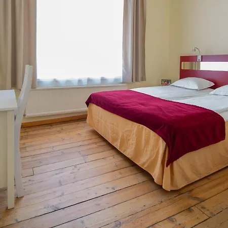 Economy Hotel 3*